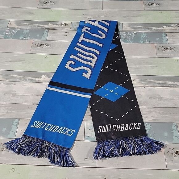 Switchbacks Scarf  - Picture 4 of 4